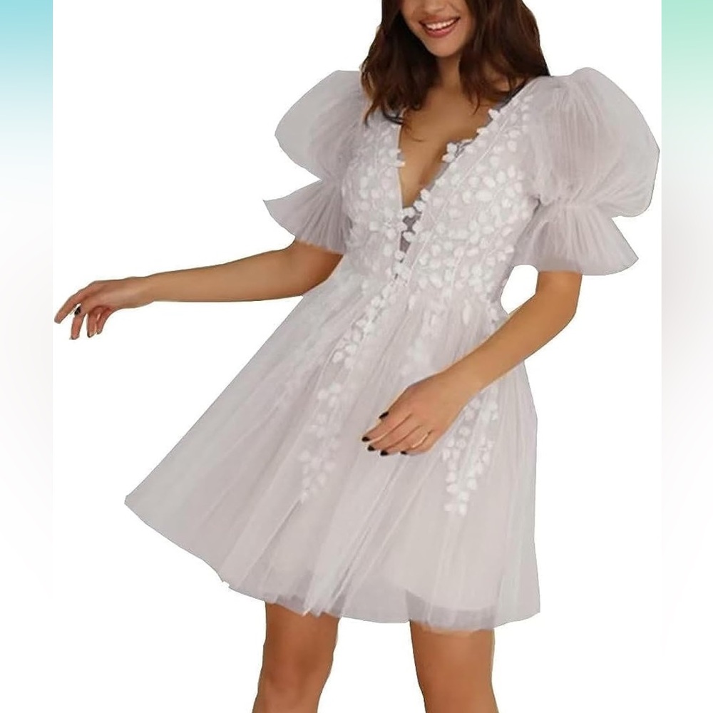 A-Line Wedding Dress V-Neck Mini Length Above Knees Appliques Open Back